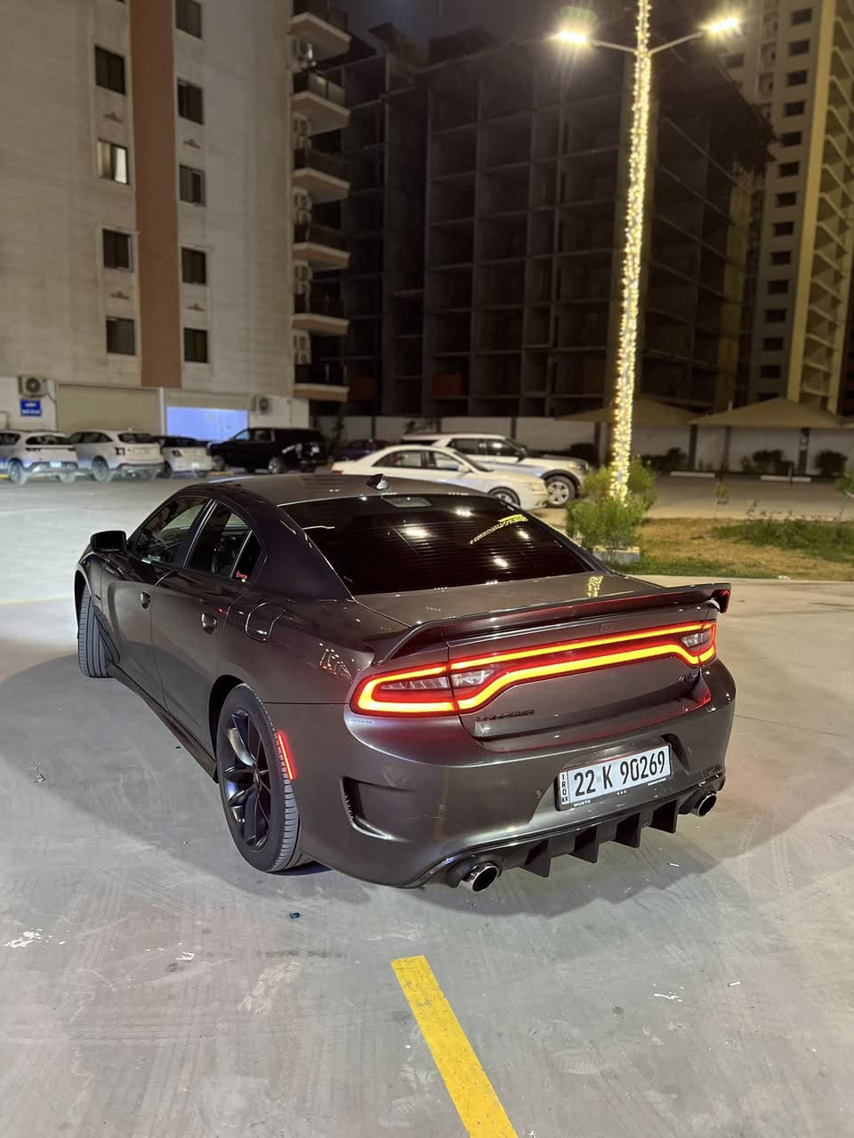 السلام عليكم
جارجر R/T   سوبر تراك 
نفطي موديل 2022 ماشية 26 الف ميل كلين فقط دعاميه إماميه صبغ بدون ايرباك وصور الحادث بالمنشور 
عليها فچوچ بريمبو 4 بستم دسكات جديده بريمبو 
عليها وياله دايتونا 20
اكسل قفل 
دركه حرف D 
شاشة جبيره 
شفتات ستيرن
كامرة خلفية 
حساس خلفي 
كرسي سائق كهرباء 
دوسات البنزين والبريك خاصه 
تحكم ستيرن
دبلاتsrt بطاله صفر 
جناح كاربون فايبر  
دفيوزر كاربون
لدات جانبيه ترحيب  
عليها ادامه كامله جديده 
المكان بغداد الكرخ.   ***********
