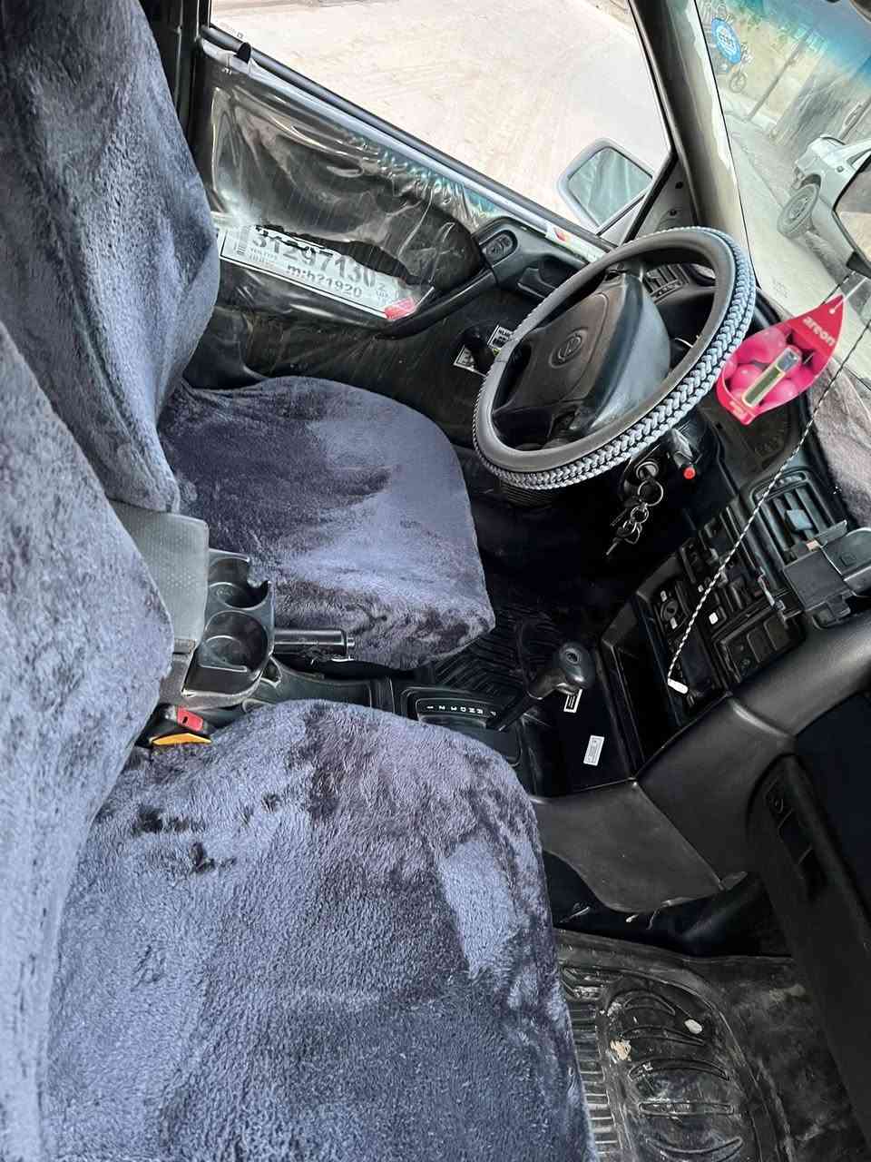 اوبل فكترا موديل 1995للبيع
حجم 20 اوتماتيك سنويه لل27دفتر بانزين بيها 
رقم سليمانيه تحويل ثاني يوم
مكان سياره كركوك عمل شعبي
سعر 47وبيها مجال

للاستفسار ***********
