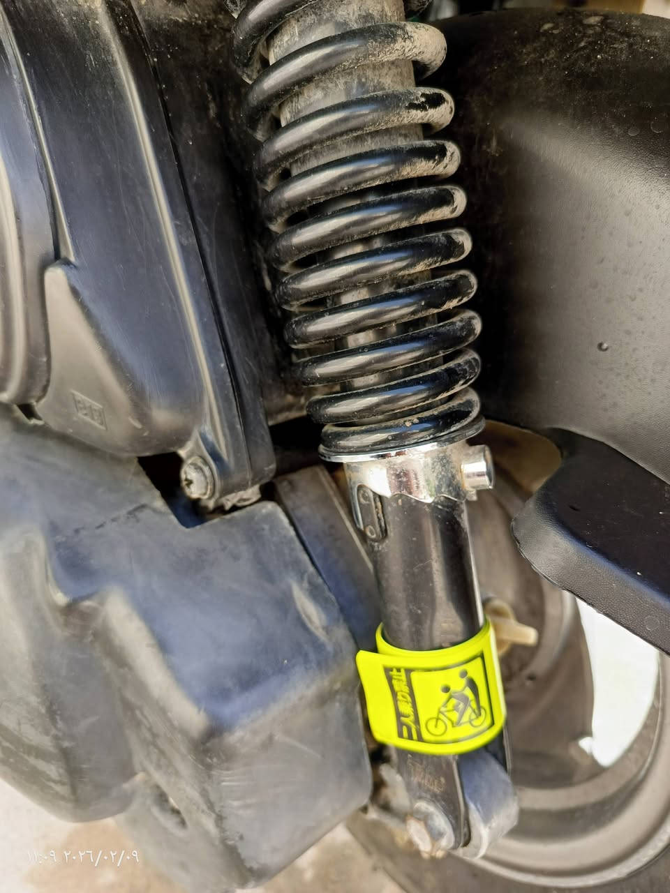 السلام عليكم دراجه جديده كلش نظافه 100بل100سلف كهربائيات كل شغال شلعه معدل قويه العنوان النجف السعر 550وبيه مجال الرقم ***********
