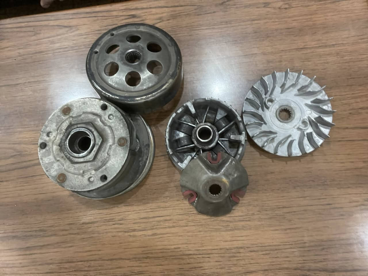 سلام علايكم غراض سكنس مكاني بلديات موجود توصيل سعر خاص وتدلل ***********
