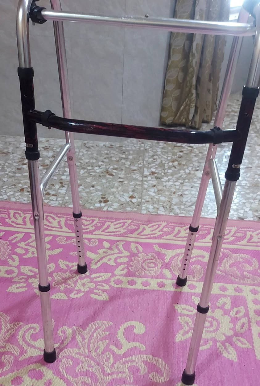 غراض للبيع


**إذا كنت صاحب هذا الإعلان وتريد حذفه لأي سبب، رجاءا أرسل رسالة إلى الدعم الفني**
