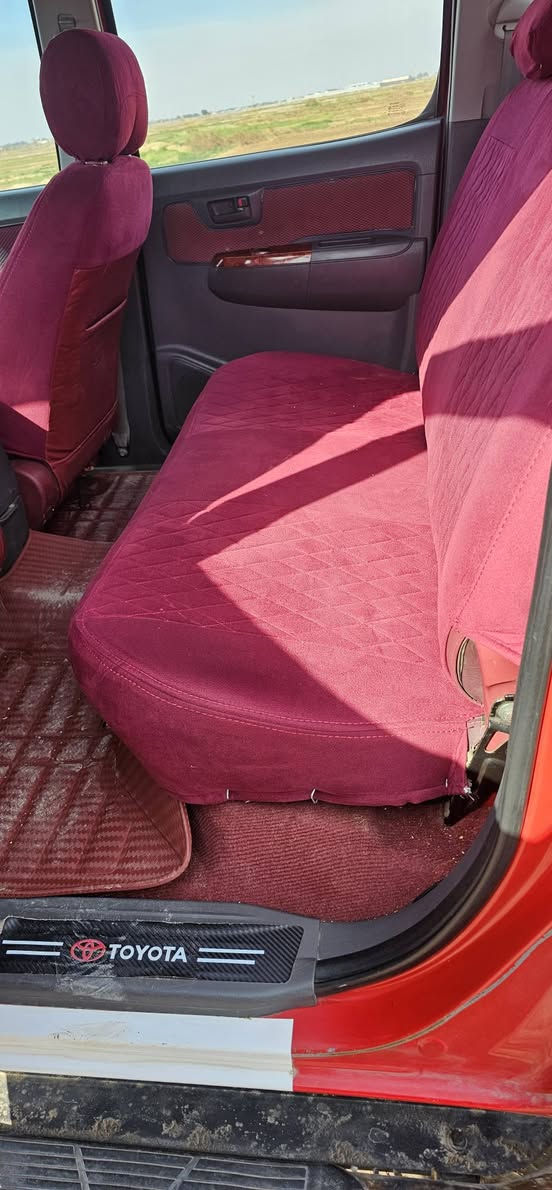 هايلوكس للبيع موديل ٢٠١٥ كفاله عامه من فتح من صبق ماشيه ٢٠٠ اوتماتيك سياره رقم اربيه ***********عنوان واسط نعمانيه سعر ٢٣٠ وبيه مجال
