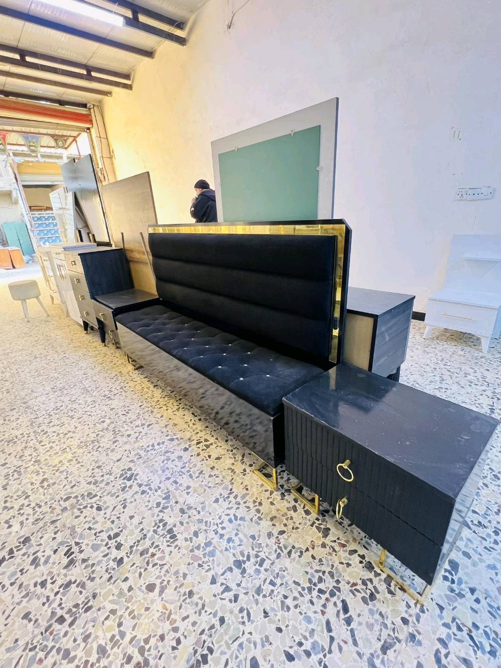 غرفة. تركي نضام ابواب. لون. مميز. كولش. كيوت ٩قطع 650 واصل. كول. مناطق بغداد