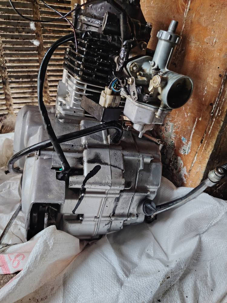 مكينه أرشه نظيفه وحلوه المكينه تكطع ماعرف شنو علتها سعر50الف قفل مكاني ميمونه رقم*********** الميمونة, ميسان
