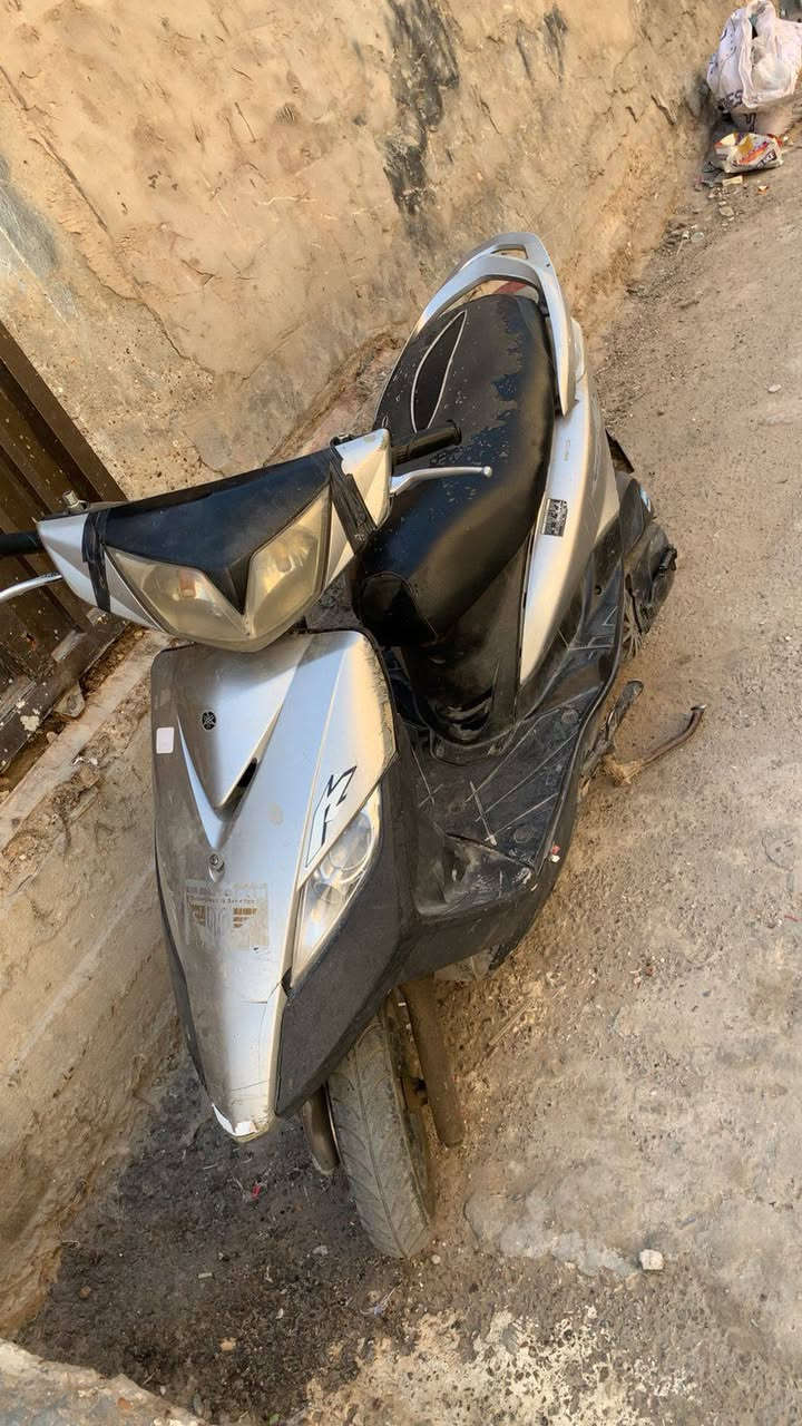 السلام عليكم
دراجه ثعلب للبيع مجفته 
السعر 350 وبيها مجال 
العنوان الشعله للاستفسار ***********
