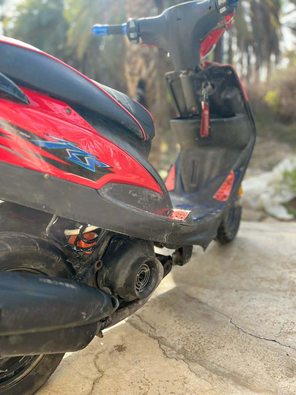 ماكس موديل 2007 بوشه 49 شغاله سلف هندر السعر 500 وبيها مجال ***********
