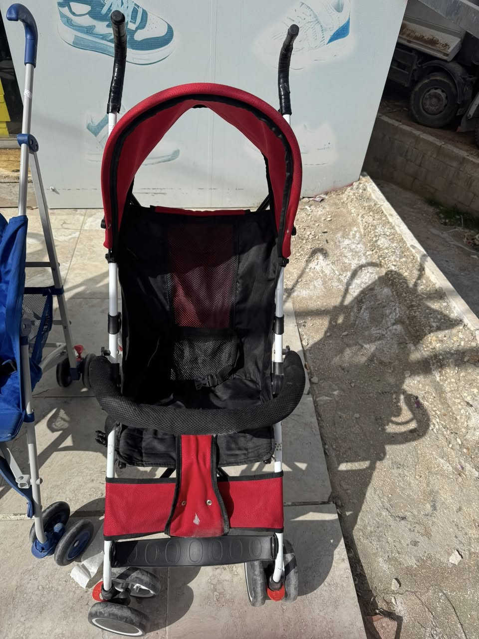 السلام عليكم
يوجد لدنيا عربايات اطفال اصليه100%
وارد خليجي
اسعار منافسه للسوق
للتواصل:0797299052


**إذا كنت صاحب هذا الإعلان وتريد حذفه لأي سبب، رجاءا أرسل رسالة إلى الدعم الفني**