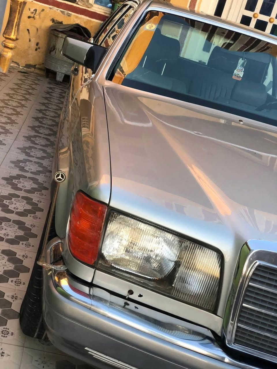 سلام عليكم سياره مارسيدس رئاسي للبيع موديل 86 محورة مكينه وكير بط 3 الاف سياره جاهزة من كلشي الف دينار مذب عليها سياره احله من الصور مصبوغه جماليه لا ضربه ولا تبديل قطرة خياس ما بيها سعرها 65 بيها مجال بسيط للشراي مكلف بالنشر ما متواجد علئ الفيس مكان السيارة واسط ***********
