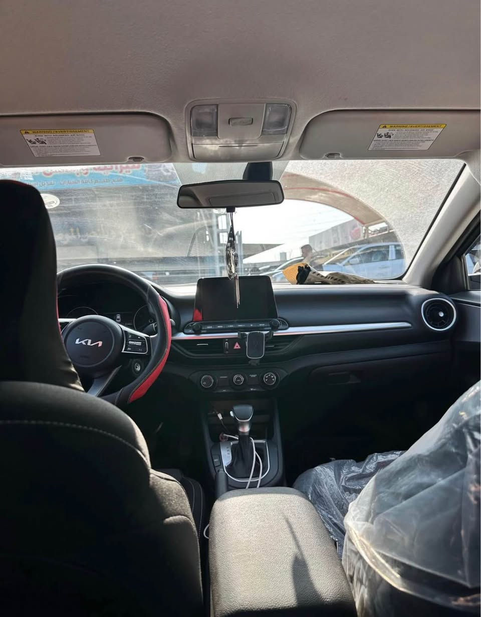 🚗 للبيع: كيا فورتي LXS موديل2023 سعر السياره 153$ 

📍 مكان السيارة :  موصل حي النور
📞 للتواصل: واتس اب  *********** او اتصال او خاص 
                                              
🛠️ المحرك: 4 سلندر 2000 دوش المرغوب

⚙️ المواصفات:

• شاشة كبيرة وكاميرا
• CarPlay و android
• تحكمات ستيرن
• أوتو ستوب
• قيادة ذاتية
• تحديد سرعة وتحديد مسار
• رادارات أمامية وجانبية وخلفية
• مثبت سرعة
• مانع انزلاق
• 3 انضمة قيادة

⚠️ أضرار السيارة: 3 قطع  
• جاملغ امامي وشويه من يم البوند مع وشويه كذالك من الباب 
بدووون دواخل 
ايربك ستيرن وضع شركه صورة الضرر مرفقه بالمنشور 

• الكير والمحرك بحالة ممتازة – شرط الفحص
• صدر وخلف "جيد جداً"
• الرادار وحجر البيئة والكزوز  كلها أصلية طخم تاير جديد 
• السيارة بحالة ممتازة وبدون مصاريف
السعر 153$ موصل, نينوى
