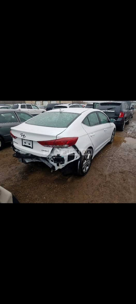 النترا 2018 بغداد ماشيه 83 صور حادثها بأمريكا موجود بالصور وبالعراق بيها باب وجاملغ السيارة بالكوت
***********
السياره 
فول عدة الفتحه
