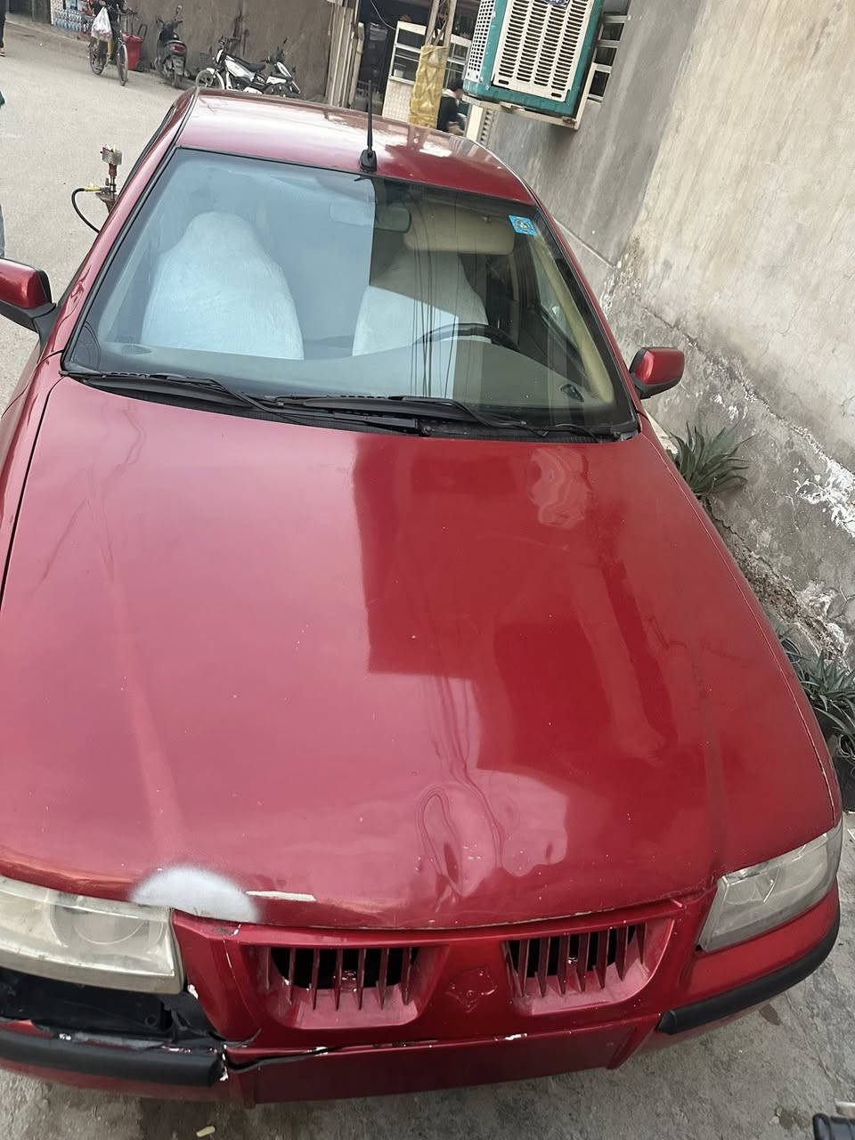 سلام عليكم سمند.2012 رقم قادسيه  انكليزي 
سياره كفاله وبيها هاي ضربه الي بلدعاميه 
فقط    ( ادوس وهلالت معمره )

  كير ومكينة  كلة مكفول 

  ترايهة شرط زيرو تبريد تدفه تخم تاير جديد 

سعر 45 مجال قليل 
 مكاني بغداد كريعات
رقم تليفون ***********
