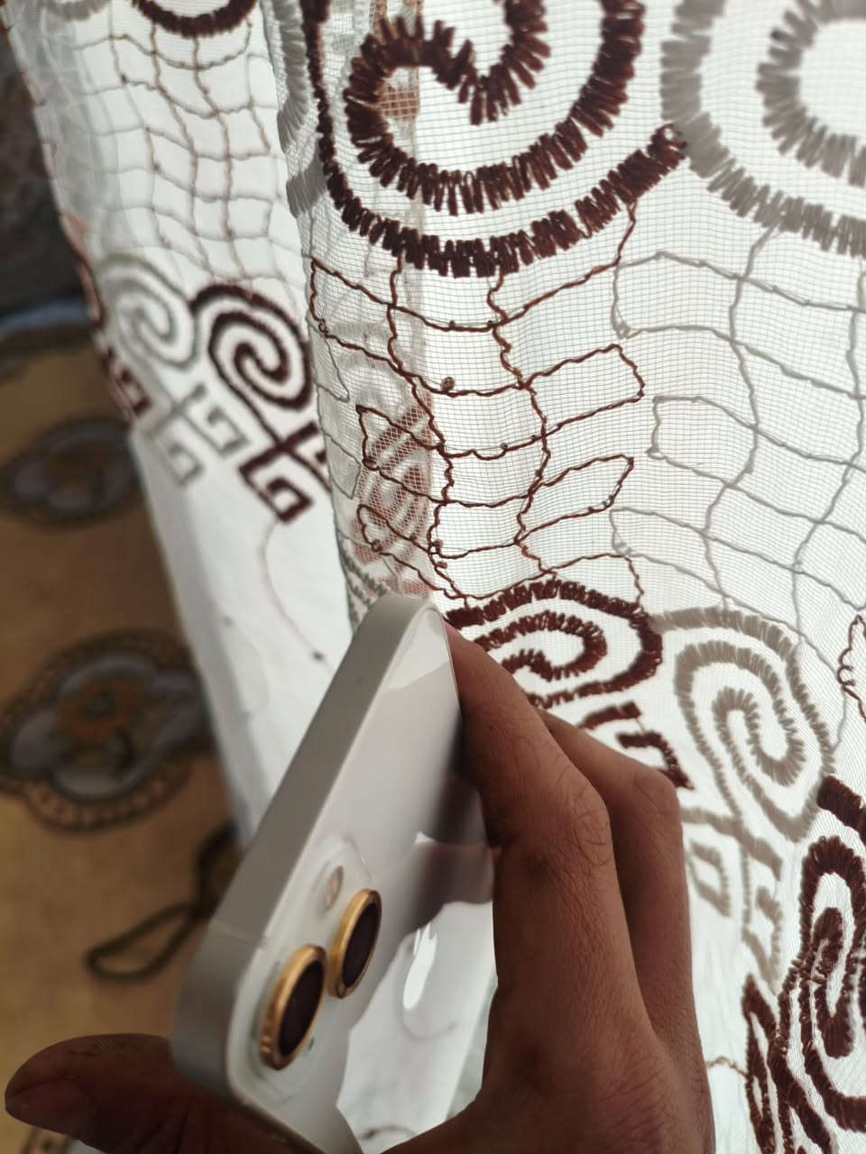 سلام عليكم ايفون 13 عادي دبل سيم كارت بطاريه 91 مكفول مامبدل اي شي بي ملحقاته وياه سعر 450بي مجال قليل 
***********
