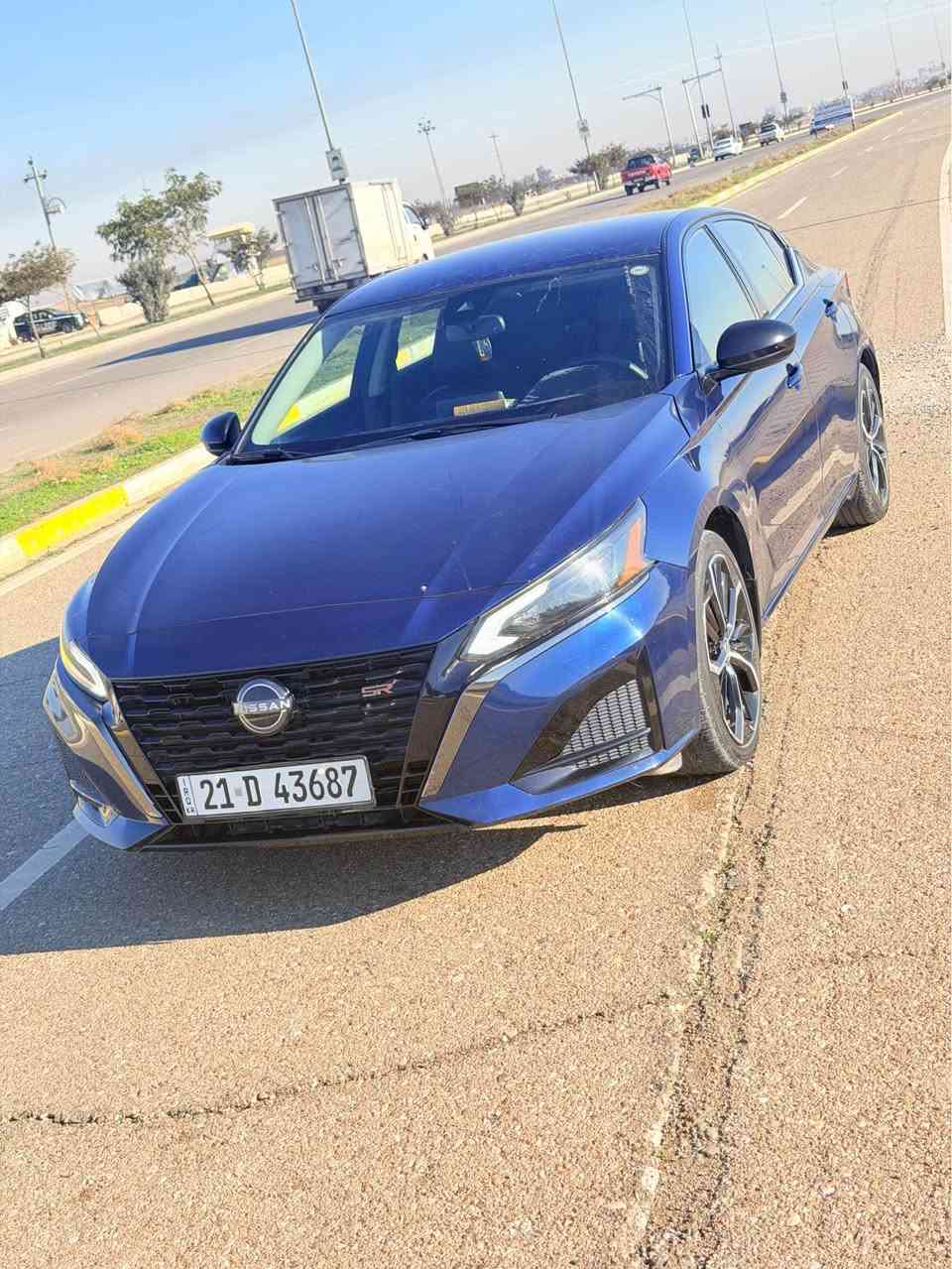 السلام عليكم 
نيسان التيما موديل 23
مواصفات S R 
فول عدا السلايت 
بصمه تشغيل عن بعد 
شفتات استيرن 
رادار جانبي امامي 
رادار خلفي فول 
كشن جلد وكهرباء 
ماشي 43ميل 
حادث السياره جاملغ 
وربع بنيد قطعتين مبدل 
بدون دواخل شرط 
سياره صدر كير محرك 
سنويه رقم هزه كله جديد 
مكان السياره كركوك 
سعره كلش مناسب 
155بيه مجال 
***********وتساب 
رقم شاصي بلمنشور كركوك, العراق
