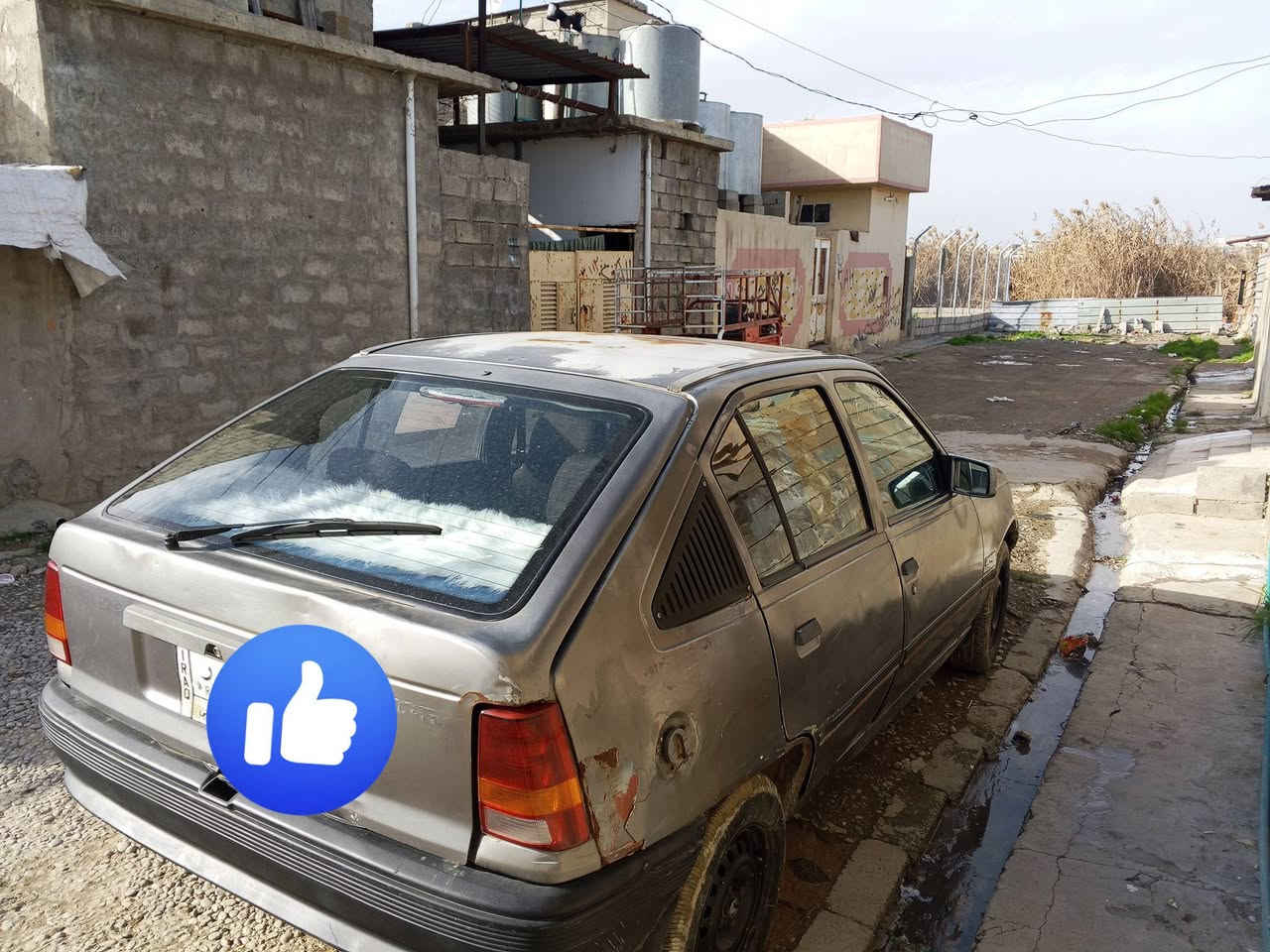 كديت لبيع شرط تحويل وكاله من الوكيل وكربون بيه شرط طخم نضيف وماكينه وكير شرط ماكينه اثر نفخ  ومعرض هم تعرض يكون تكسي وستفسار ع رقم *********** ورقم بيه وتساب
