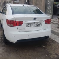 سيراتو 2012  صبغ بنيد والباقي مكفول من الصبغ  السعر١٠٥  07753522863