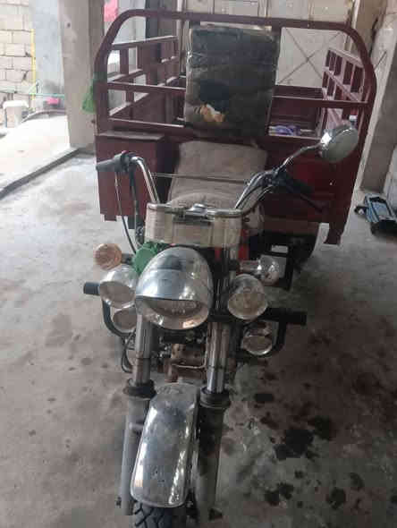 سلام عليكم ستوته البيع موديل 17وراق صواليه سعره مليون وبيه مجال مكان كربلاء ***********
