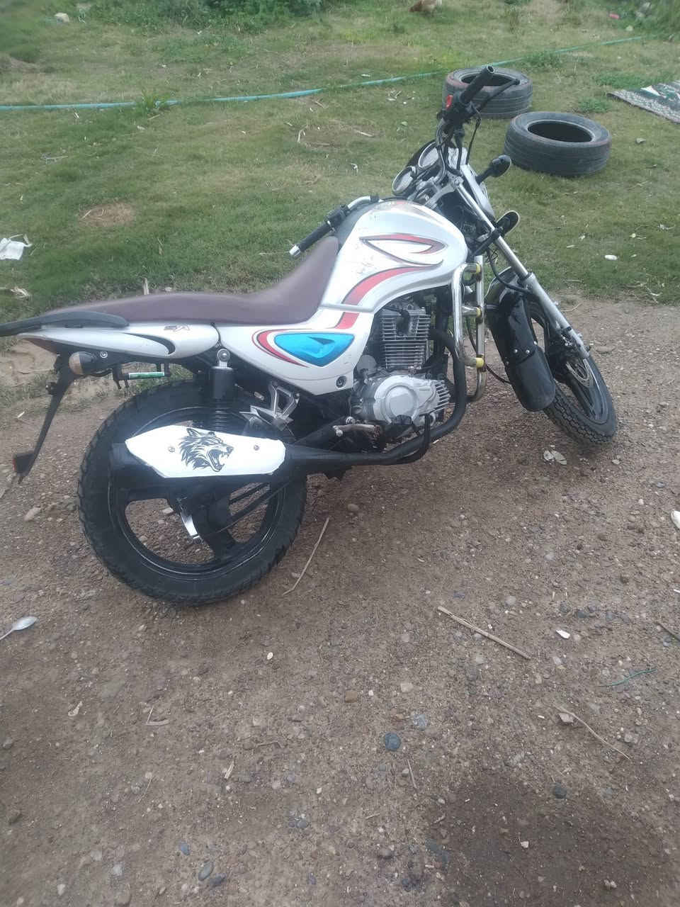 السلام عليكم سانكي للبيع موديل 19 كهربائيات شغاله دراجه نظيفه حيل مكينه لا تنقيص لا تبخير ماكينه ما مفتوحه دراجه نظيفه حيل السعر 650 وبيها مجال للطيبين***********
