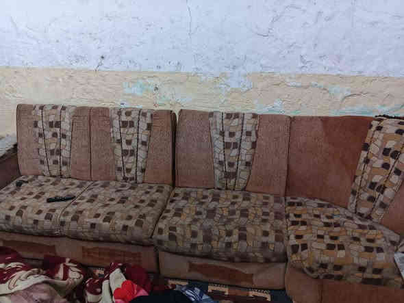 ‎سلام عليكم تخوم مستعمل سعر 50 مكان كوفه ،***********‎ النجف
