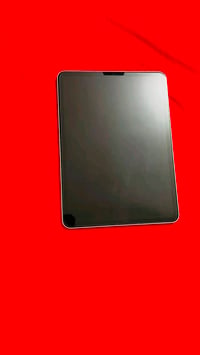 iPad Pro - ذاكرة 256GB - صحة البطارية 90% - يشغل ببجي 120 فريم وباقي ا...