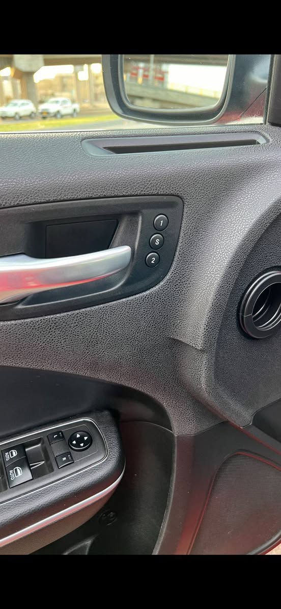 جارجر للبيع مديل ٢١ فول واحد علا واحد ضرر كلير بجاملغ الكدام سعر ٢٦٥ وبيه مجال مكان سياره نجف كوفه


**إذا كنت صاحب هذا الإعلان وتريد حذفه لأي سبب، رجاءا أرسل رسالة إلى الدعم الفني**