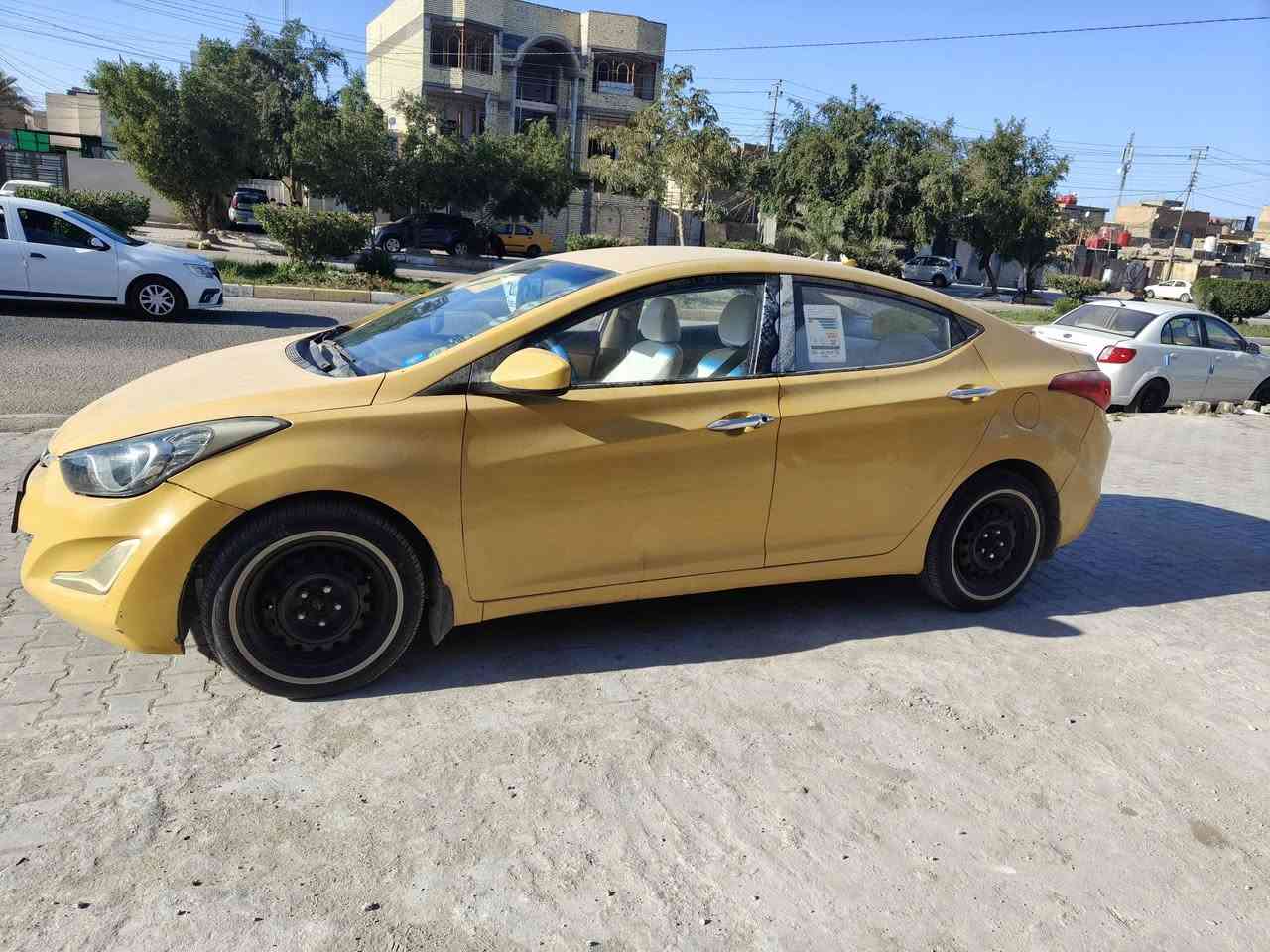 اسلام عليكم النترا مديل 12 خليجي بيه خشم الجاملخ مكاني كربلاء حي العامل ***********
