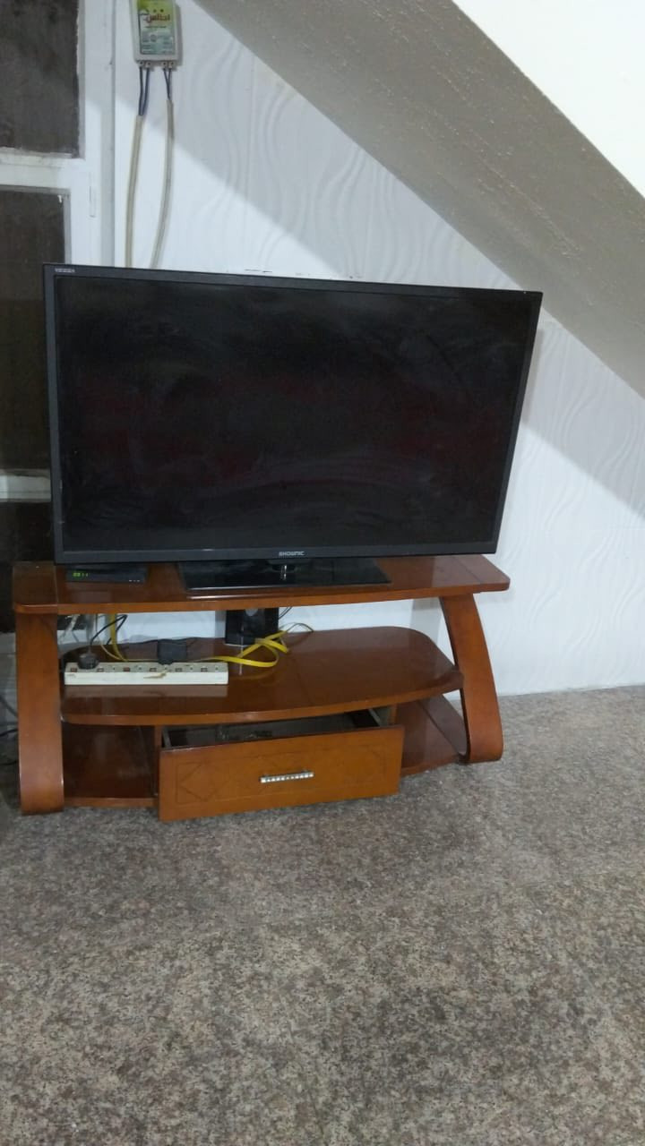 وتلفزيون وميزه ب١٥٠ الف 

غسالات ثنينهن ب١٢٥ الف 

العنوان الدورة شرطة حاتم السعدون 

‭٠٧٧١ ٢٩٦ ٦٥٢٣‬
