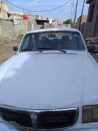 فولكا البيع هذا رقم صاحب السياره انه مكلف بل نشر07831913843