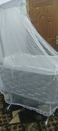 سرير اطفال • مع المنام • هزاز