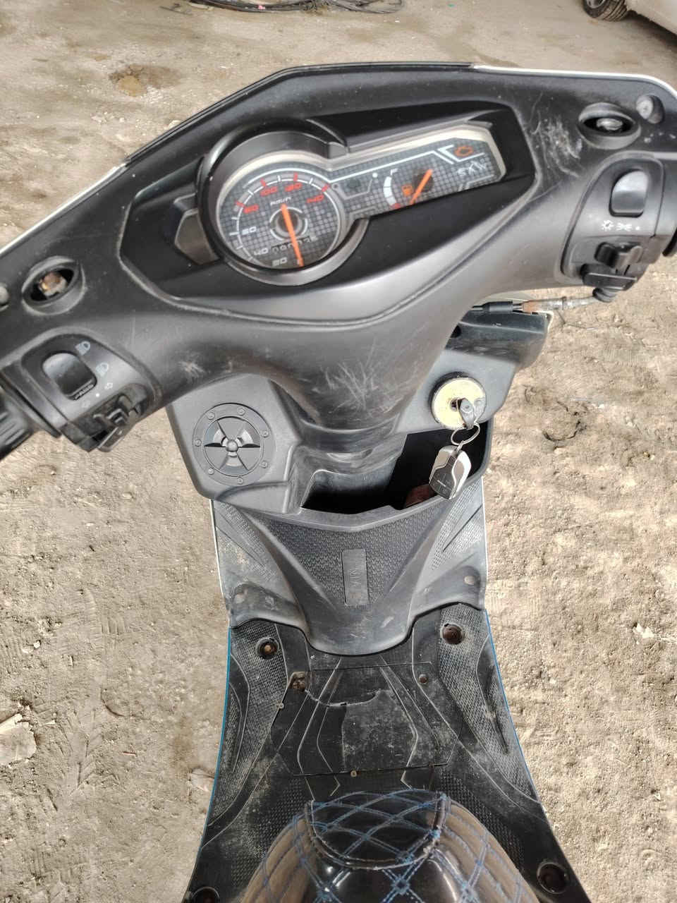 سلام عليكم دراجه سكنس للبيع مكان البصره ابو الخصيب حمدان اتصل ***********
