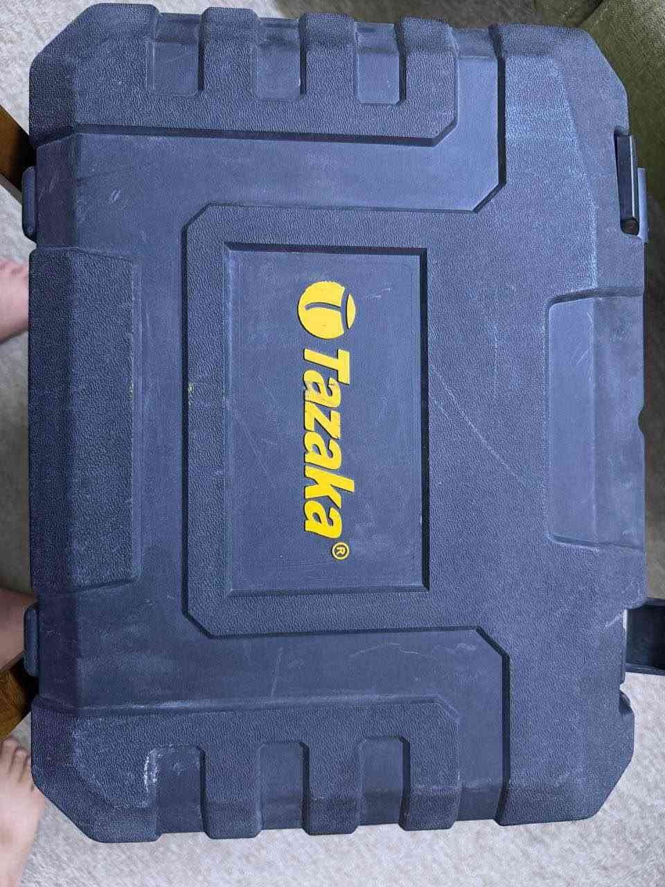 دريل همر من شركة tazaka 1500w شركه صينية غنية عن التعريف الدريل جديد استعمال فقط سبوع واحد للتواصل على الماسنجر او على الارقام التالية 
*********** بغداد, العراق
