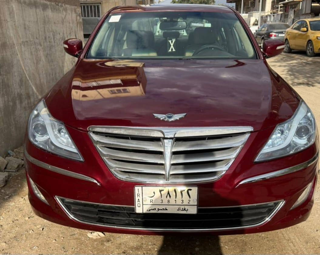 جينيسز موديل 2013ماشيه88
محرك ٦ سلندر المرغوب اوتوماتيك كير محرك مكفولات
تبريد قطعتين صدر جديد 
تخم تاير ويل كب 
سياره دواخلها وغرفتها على وضع الشركه 
مصبوغه اثر جراد بدون دواخل السعر ١٠٤ ورقه مكاني بغداد ***********
