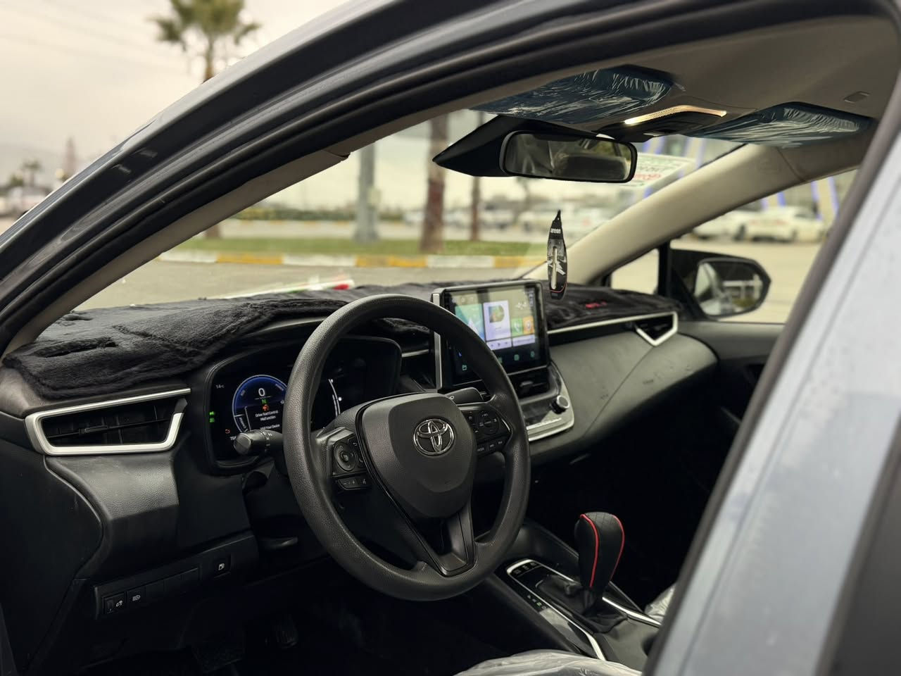 للبيع كورلا موديل 2023 مرقم كامل بااسمي مواصفات LE وارد امريكي هايبرد + بانزين محرك 18 المرغوب ماشية فقط 7 الف مكان سيارة دهوك فقط جاملغ بدون دواخل بدون ايربك السعر مناسب *********** ***********
