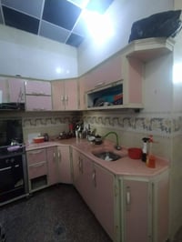 غراض للبيع الكاونتر ٧٠٠ والشافطة ٥٠ والمكناسة الكهربائية ٦٠ وميز الطعا...