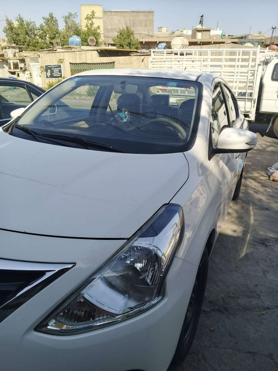 نيسان صني موديل 25
رقم بغداد بااسمي كفاله ماعده رصعه بجاملغ الأيمن ورصعه بصندوك فقط والصور كدامك شخط مابيهه مكاني بغداد 
للاستفسار *********** متوفر واتساب
