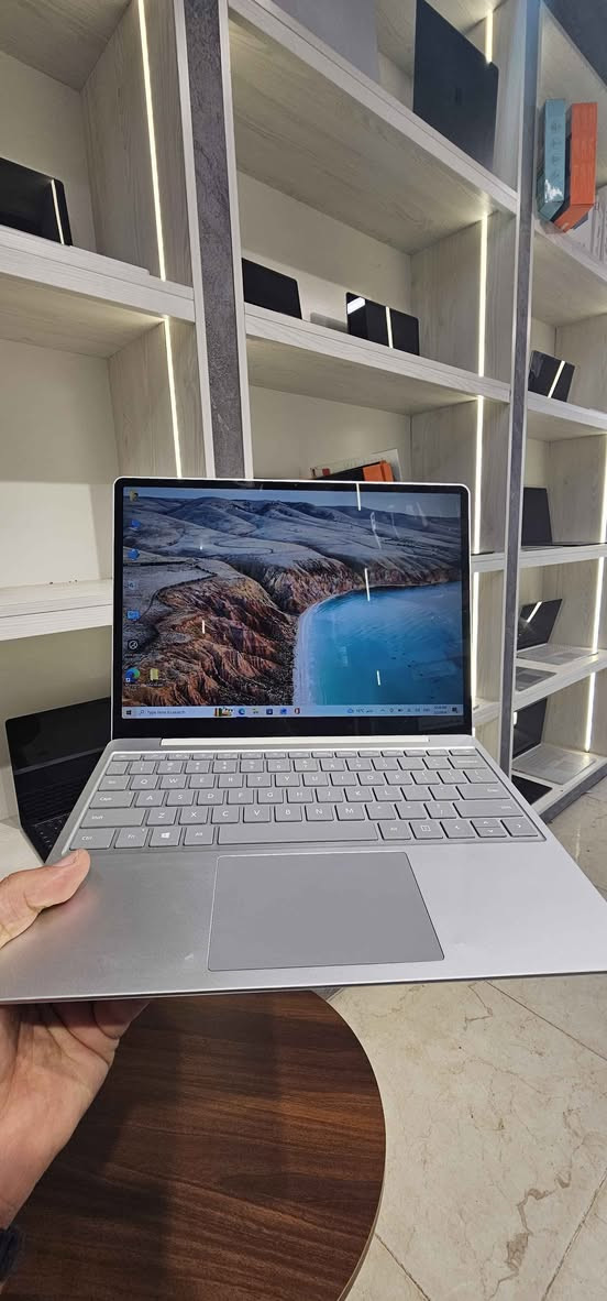 سيرفس لابتوب كو ١
المواصفات
الشاشة بدقة 2k 
القياس ١٢.٤ انج 
المواصفات  
 الرام ١٦ كيكا 
هارد ١٢٨ كيكا 
معالج i5 جيل ١٠ 
الشاشة لمس 
مع بصمة وجه face ID 
مكتب تكنو ماستر 
بالموصل وتوصيل مجاني بغداد, العراق


**إذا كنت صاحب هذا الإعلان وتريد حذفه لأي سبب، رجاءا أرسل رسالة إلى الدعم الفني**