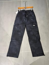 ملابس • قطعة