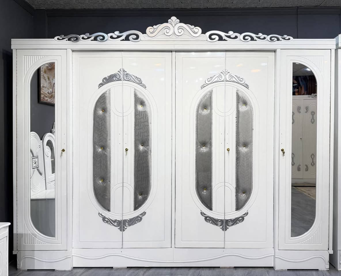 غرفه نوم نجاره عراقي تتكون من تسع قطع للاستفسار الاتصال على الرقم التالي ***********#للجميع#بغداد#للكل
