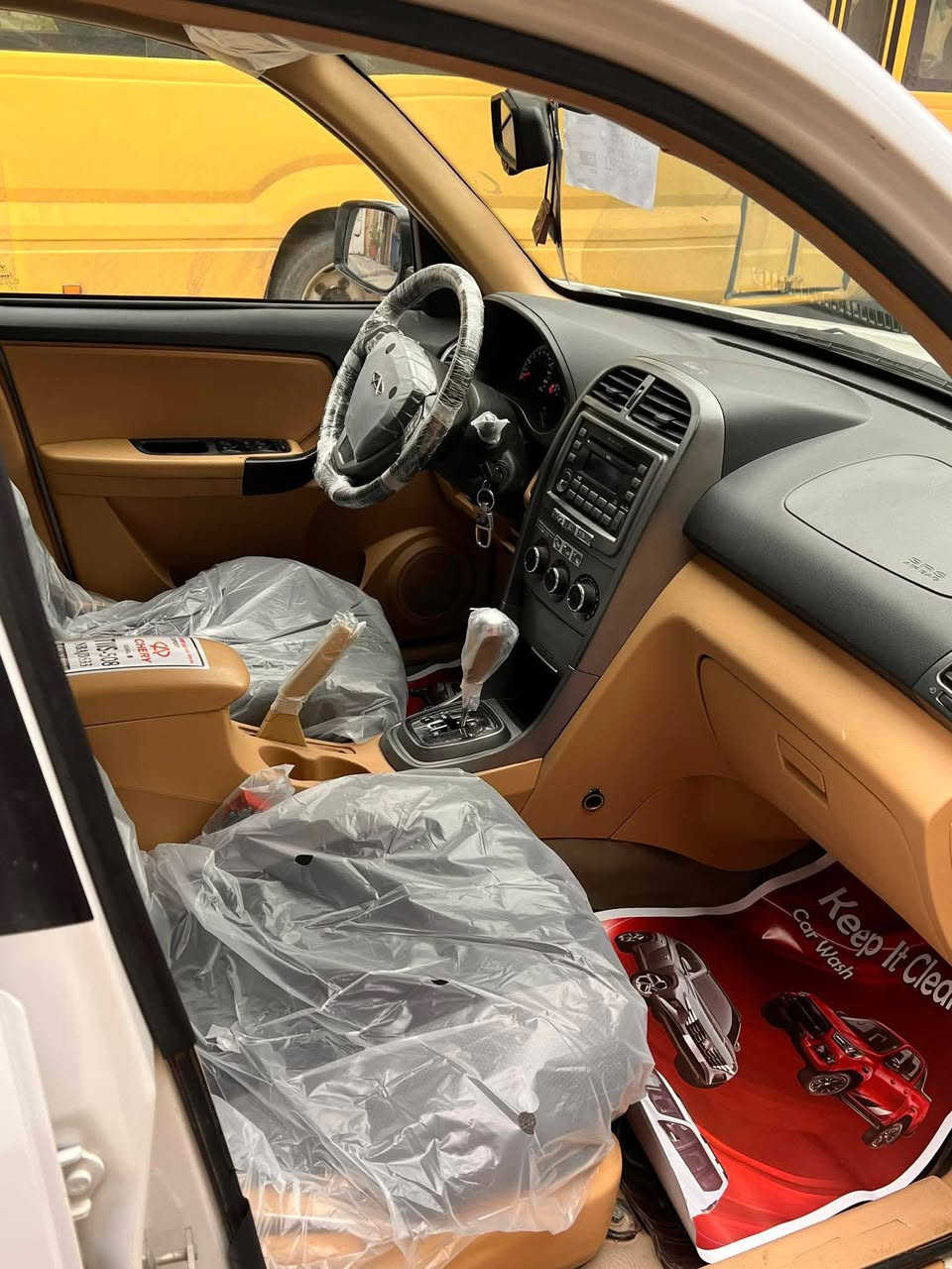 السلام عليكم تيكو 13 رقم بغداد الدولي الجديد سنويه لل2028 كير مكينه على وضع الشركه تبريد ثلج بيها صبغ جاملغ فقط السياره فتحه سقف تحكم ستيرن حساسات خلفيه تدفئه بالكشنات تحكم بالمري لايت زنون السعر 61 العنوان الشعب للتواصل ***********
