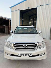 لاندكروز ٢٠١١ • ماشيه ١٤٠٠٠٠ • فول مواصفات