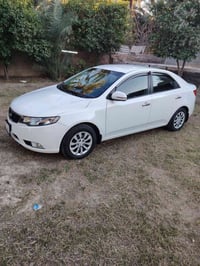 سيراتو • ٢٠١٣ • ماشية ١٥٠