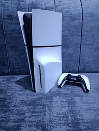 بلي ستيشن فايف • استعمال اسبوعين • ملحقاته الاصلية