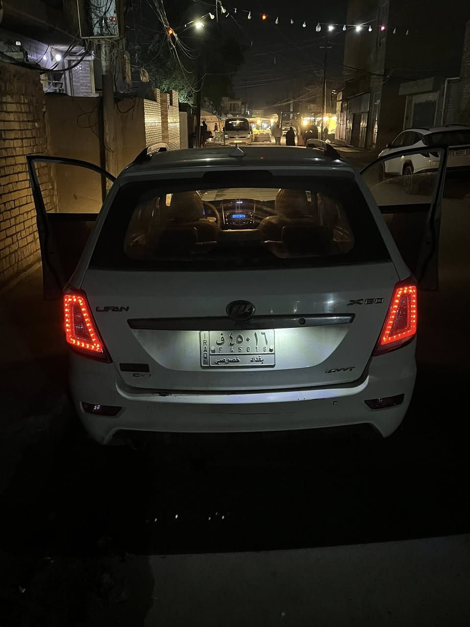 السلام عليكم 
ليفانx60 للبيع موديل 2016
كير اوتو مكينه وكير مكفولات تبريد ثلج 
مكفوله من الضربه والصبغ 
ماشيه 125
سنويه سبوع وتسقط ملاحظات قليله 
رقم بغداد الالماني 
باقي التفاصيل متواجد ع رقم ***********
السعر 72 وبيها مجال بسيط 
العنوان بغداد الامين الثانيه .
