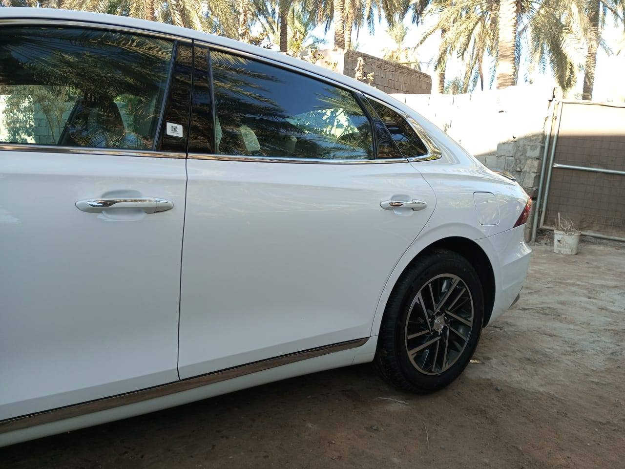 ازيرا كراند .2023
سعة المحرك:-  3500  غاز LPi

المسافة المقطوعه :-  24

اللون :- ابيضّ 

الموديل:- 2023

الوقود :- غاز فقط 

الاضافات#👇👇

📍محرك 6سلندر حجم 3500

📍 شاشه كبيرة 

📌كامرة خلفي 

📍فرش اوف وايت ابيظ

📍مقعد السائق تدفيه وتبريد

📍مقعد السائق كهربائي 

📍تحكم سرعه

📌تحكم مسجل 

📌سايد بريك كهربائي

📌كشاف امامي بقلاوه   

📌تحكم جهتين  

📌حساس خلفي 

📌اشاره جانبيه 

📌المرئي الجانبيه شفط 

كشاف زنون 

لايت امامي زنون 

🚘 مكان السياره  بابل

🚗 كفاله  رقم *********** سعر 200 وبيه شي قليل
