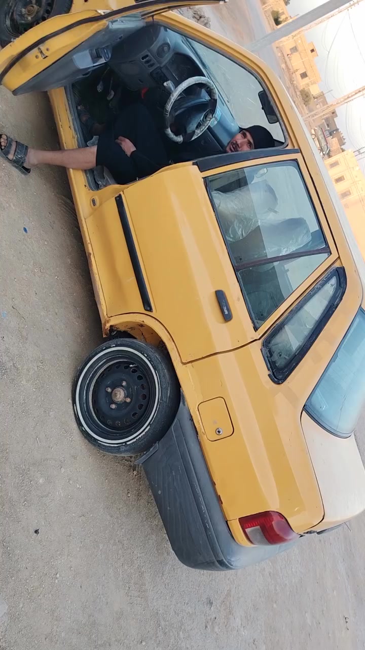 السلام عليكم سايبا ١٢ سياره جاهزه مكينه بيه بخار بسيط
سنويه ضايعه بيه فقدان اتكفل سرقه وعشاير وسويلك مكاتبه السعر ٩ ورقات 
السياره مكانه برميثه قريب على سيطره العارضيات *********** بيه واتساب
