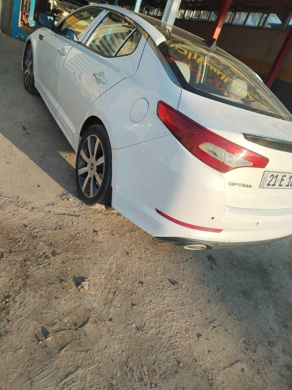 أوبتيما 2013 خليجي محرك 2400 فول مواصفات كفاله عامه عدى شويه رشة صبغ خشم البنيد أقل من شبر والسياره جديده وأحلى من الصوره وترايك وين ماتريد مكاني بابل ناحية الطليعه والسعر ١٤٤ والشراي يتصل ***********
