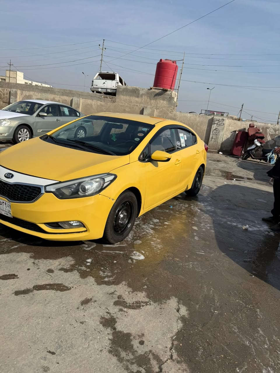 سيراتو 2013
وارد خليجي محرك 1600 دبل حساس دكشن عالي دوش محرك قبل شهر شادلها حداديه تخم تاير كير كله كفاله 
سيارة مال جناي مصفره هيئة وغرامات تحويل ثاني يوم رقم بغداد 
عنوان ميسان
***********
