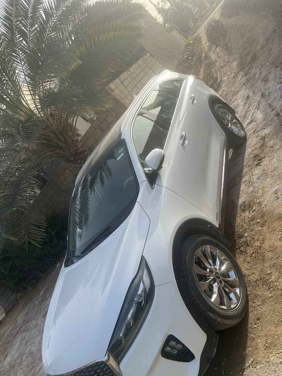 سورنتو2020 فول ماصفات كفاله عامه رقم  الهاتف ***********
