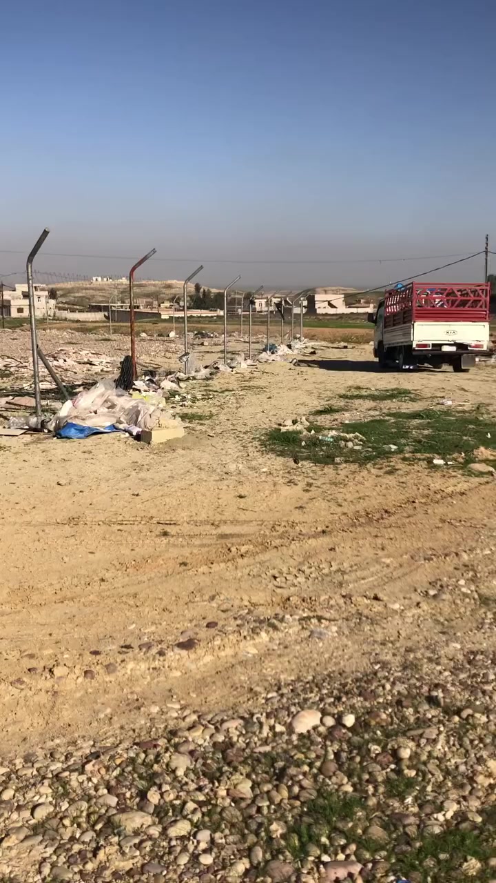 حملة بناء مسجد قرب الشارع العام بالقرب من مفرق ناحية الشورة احرص على ان تكون لك صدقة جارية وسيبدأ العمل بإذن الله من يوم غد تم التبرع بالأرض لبناء المسجد من يريد ان يتبرع بمال او مواد جاهزين لاستقبالها من اليوم وجزاكم الله خير الجزاء 
 فاروق ***********
 عمر ***********
عبدالرحمن ***********

ماستر 7143805591
