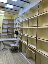 20 رف ام دي أف نظافه 90 بالميه سعر القطعه 60 الف المكان بغداد 07707832...