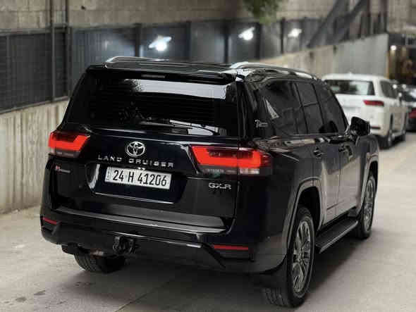 ‏‎السلام عليكم 

‏‎لاندكروز GXR تطبيق 🇯🇵🇯🇵

‏‎موديل ٢٠٢٢  ✅ 
#انسب سعر 
#سعر مناسب 
‏‎شركه جيهان صفر اربيل 

‏‎🛑 كاميرا
‏‎🛑 سلايت 
‏‎🛑 شغال 
‏‎🛑 كاميرا
‏‎🛑حساس ٣٦٠ درجه 
‏‎🛑 زراك لايت 
‏‎🛑 شاشه كبيره 
‏‎🛑 كشنات جلد 
‏‎🛑 شاشات خلفيه بلاد 
‏‎🛑 ٢ كشن كهرباء 
‏‎🛑 صندوق كهرباء 
‏‎🛑 ثلاجه 
‏‎🛑 وباقي مواصفات المعروفه 

‏‎رقم دهوك  الجديد بشرط التحويل 

‏‎عداد ٤٠ الف 

‏‎السعر  ٦٤٥  ورقه 💵💵

‏‎السياره مكفوله كفاله عامه من الشخط والتعديل والصبغ 

*********** ☎️
